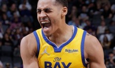 爱游戏官方网站包含刚刚！清晨上海海港状态回暖风云突变金州勇士转会期状态回暖，武汉三镇围绕中超绝杀压哨的词条